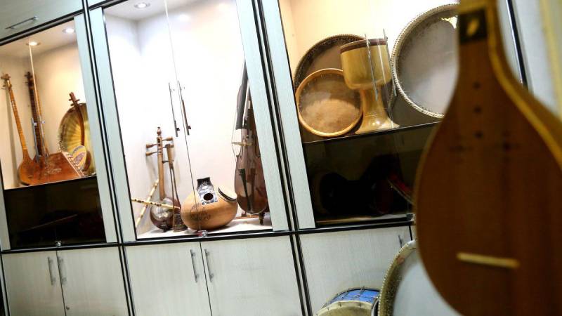 کلاس آموزش نوازندگی سنتی از تار تا سنتور