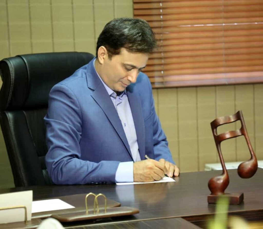 مدیریت آموزشگاه موسیقی همراز