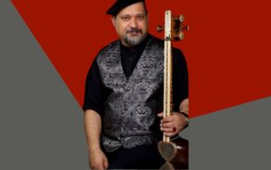 فاروق آزادیان مدرس تار و سه تار