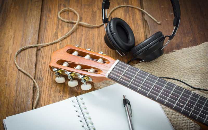 ۵ تکنیک ساده برای غلبه بر تنبلی در تمرین موسیقی