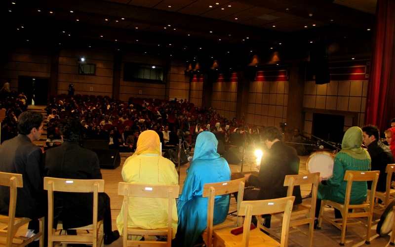 آموزش خوانندگی بانوان آنلاین