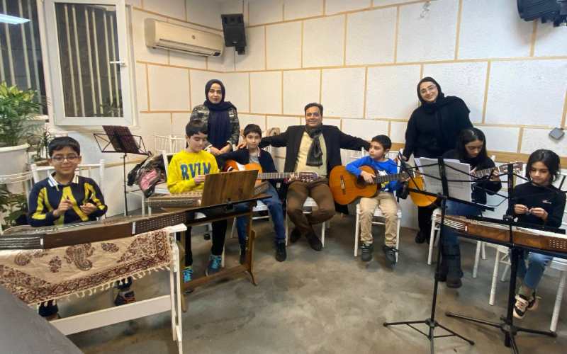آموزش موسیقی حضوری